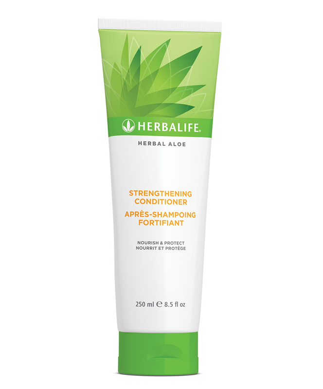 Herbalife Herbal Aloe kräftigender Conditioner (250 ml)